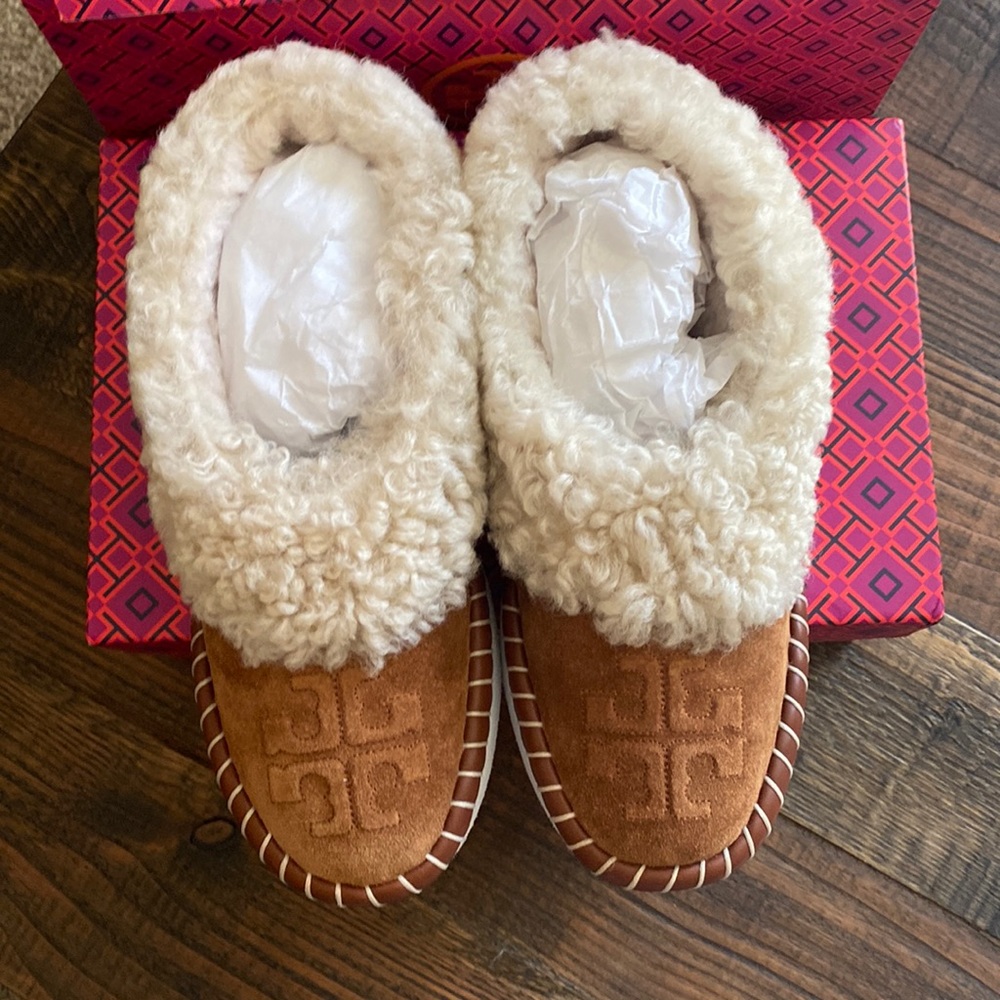 Tory Burch slippers